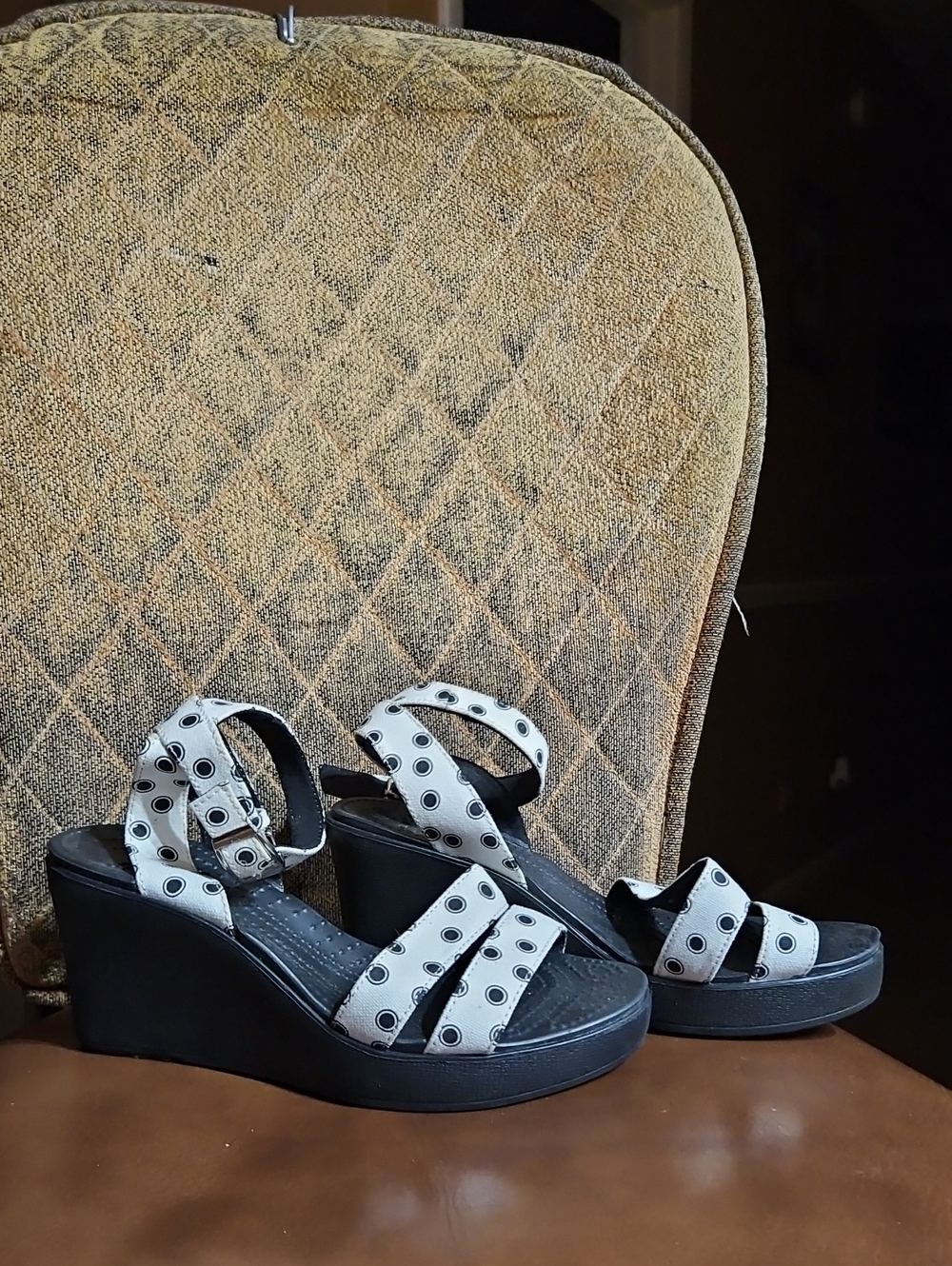 Crocs Leigh II Ankle Strap Wedge Sandals Shoes Black White Polka Dot Strappy